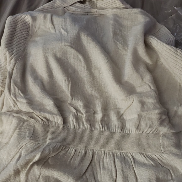 Express Cardigan - Picture 4 of 5